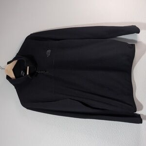The‎ North Face Men's Black 1/4 zip pullover sweater Medium